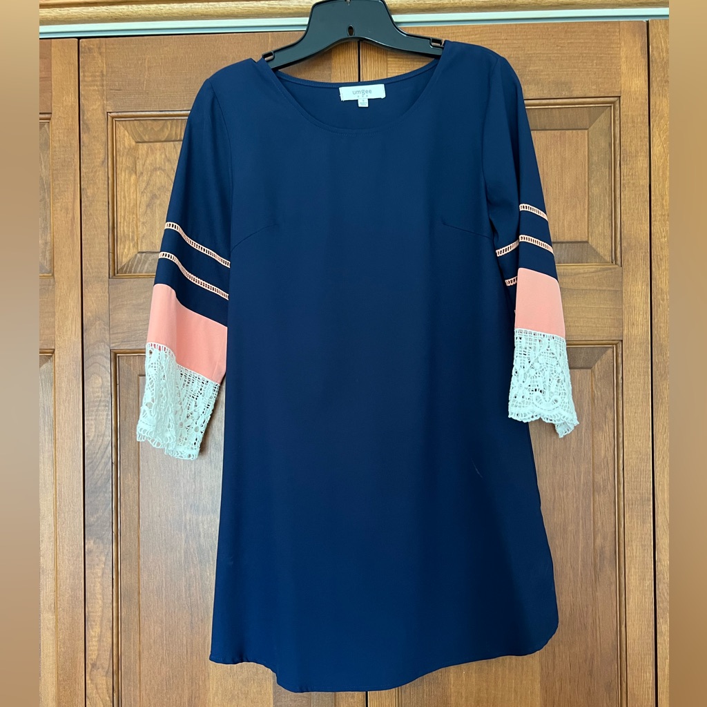 Umgee Navy Mini Dress With Coral And White Sleeves